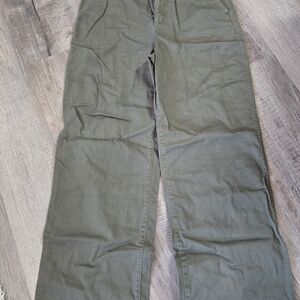 GAP Wide Leg Jeans in Olive